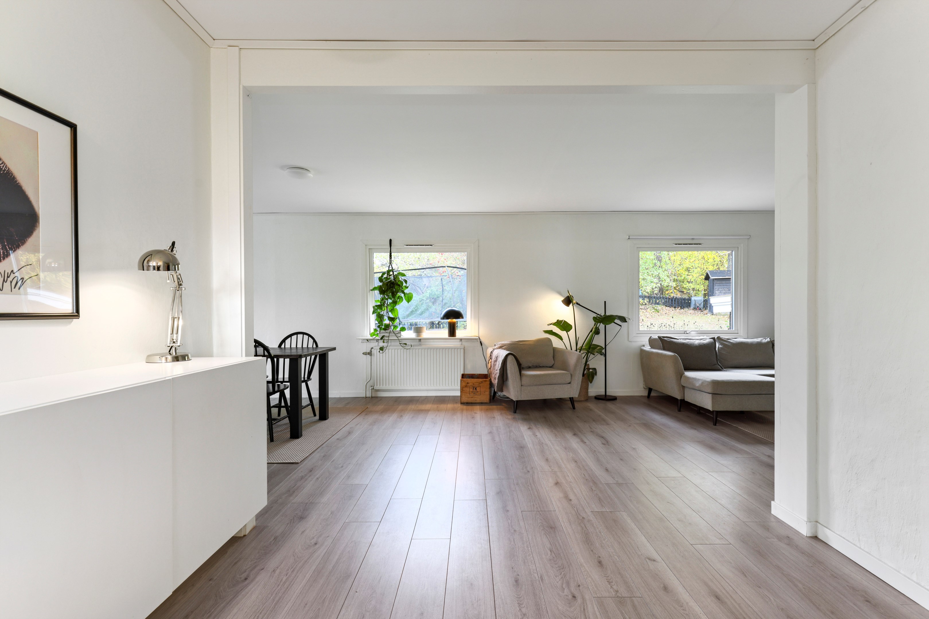Bostadsbild från Furugatan 24, Till salu i Gimo, Östhammar