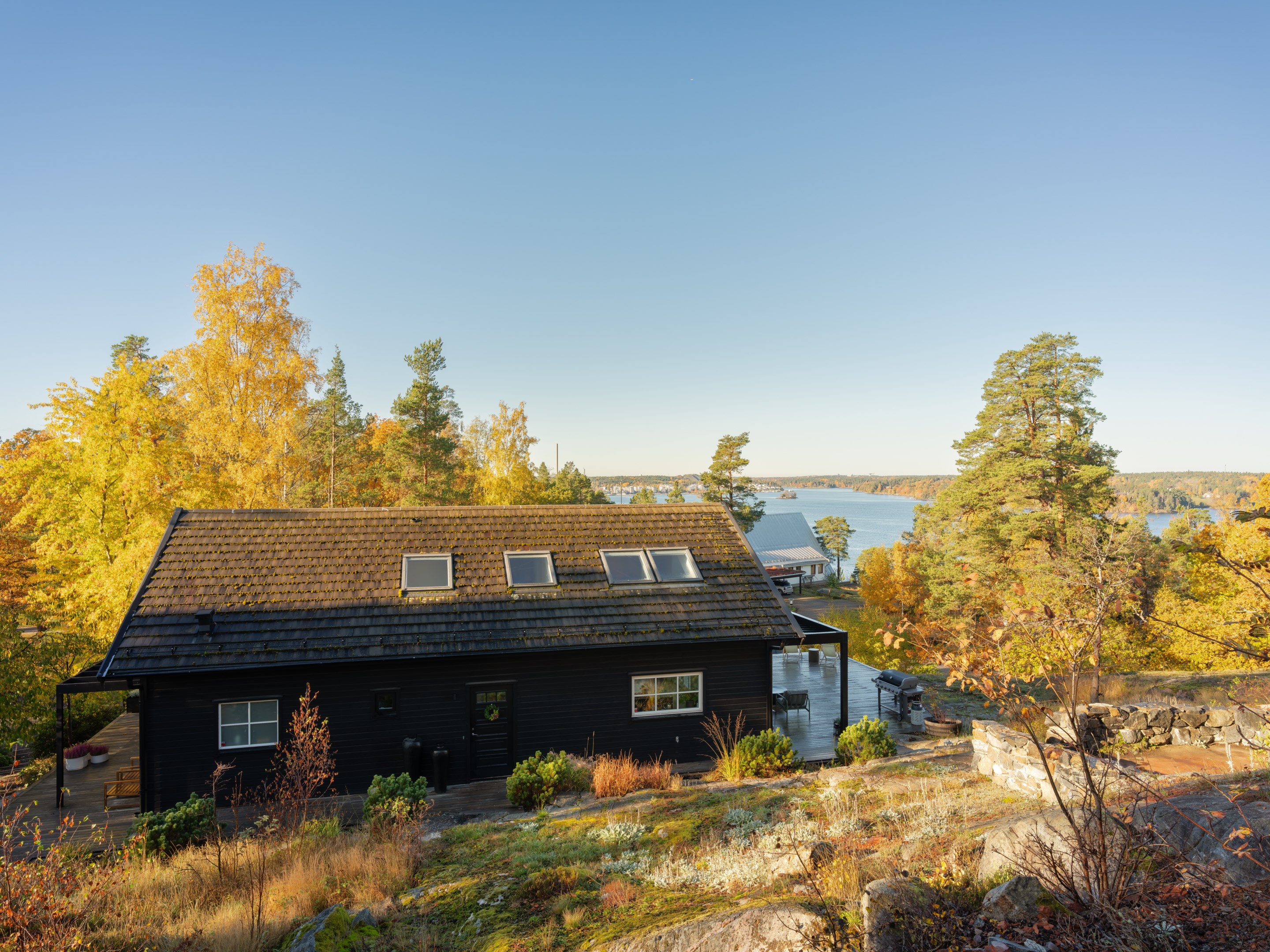 Bostadsbild från Grävlingsbergsvägen 18, Till salu i Kummelnäs, Nacka