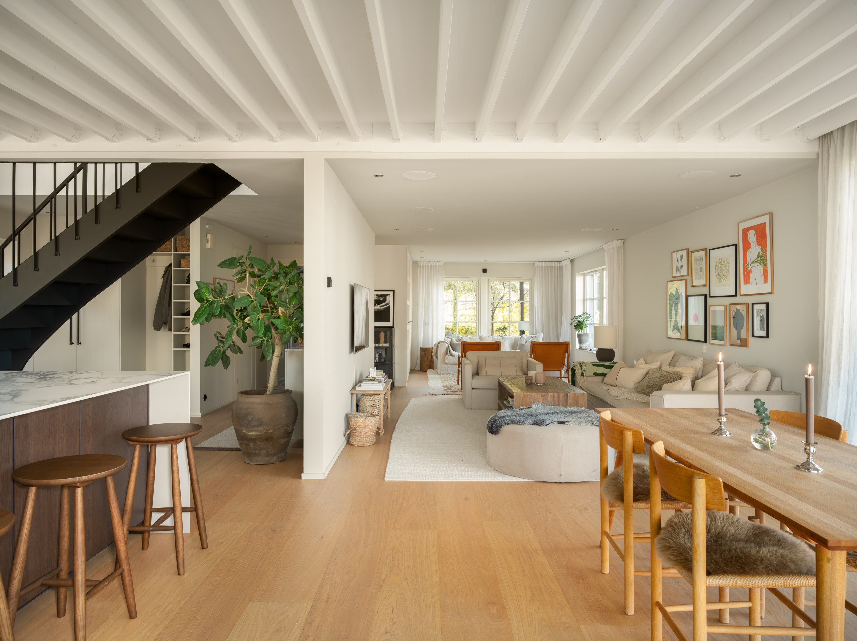 Bostadsbild från Grävlingsbergsvägen 18, Till salu i Kummelnäs, Nacka