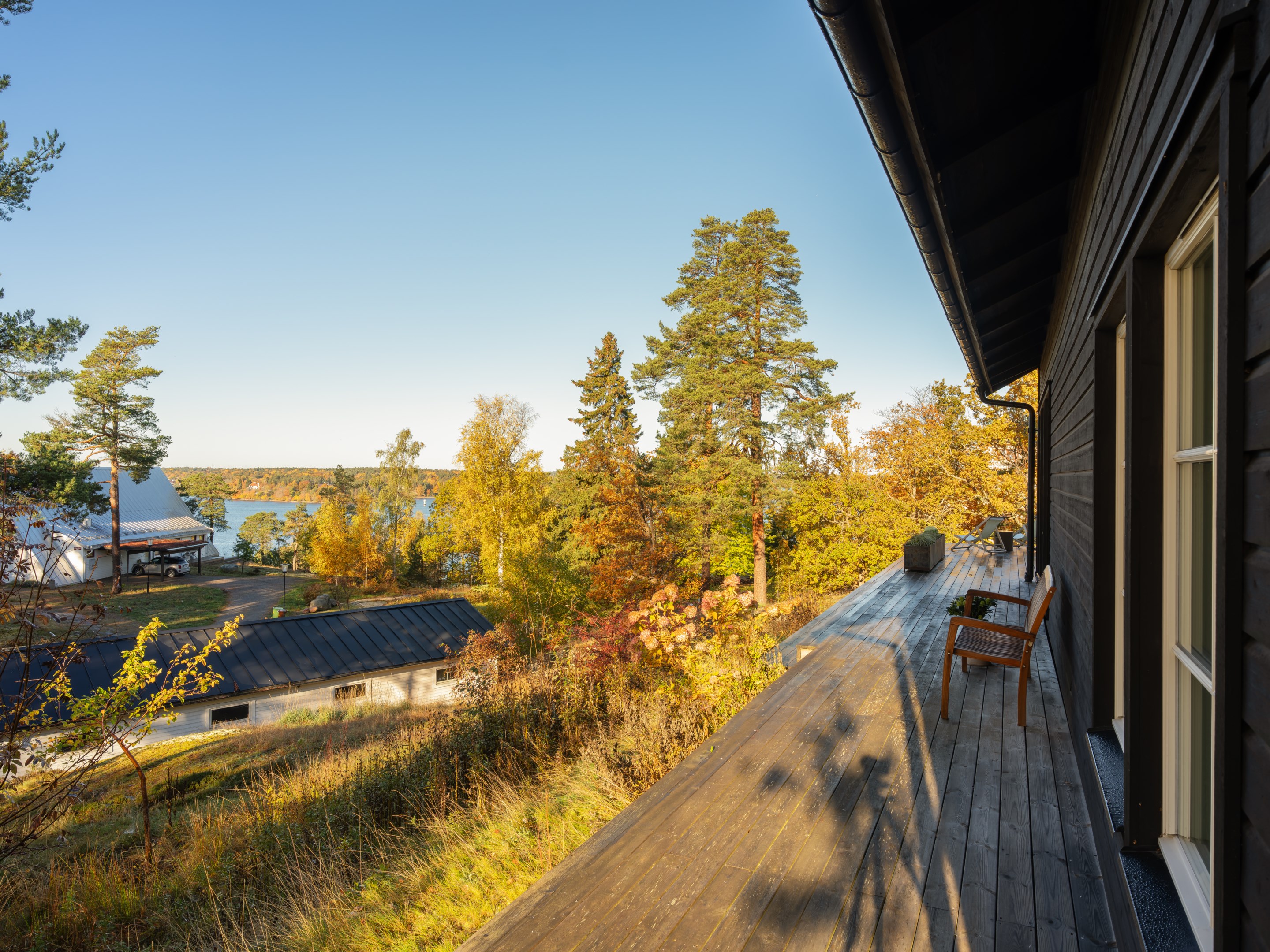 Bostadsbild från Grävlingsbergsvägen 18, Till salu i Kummelnäs, Nacka