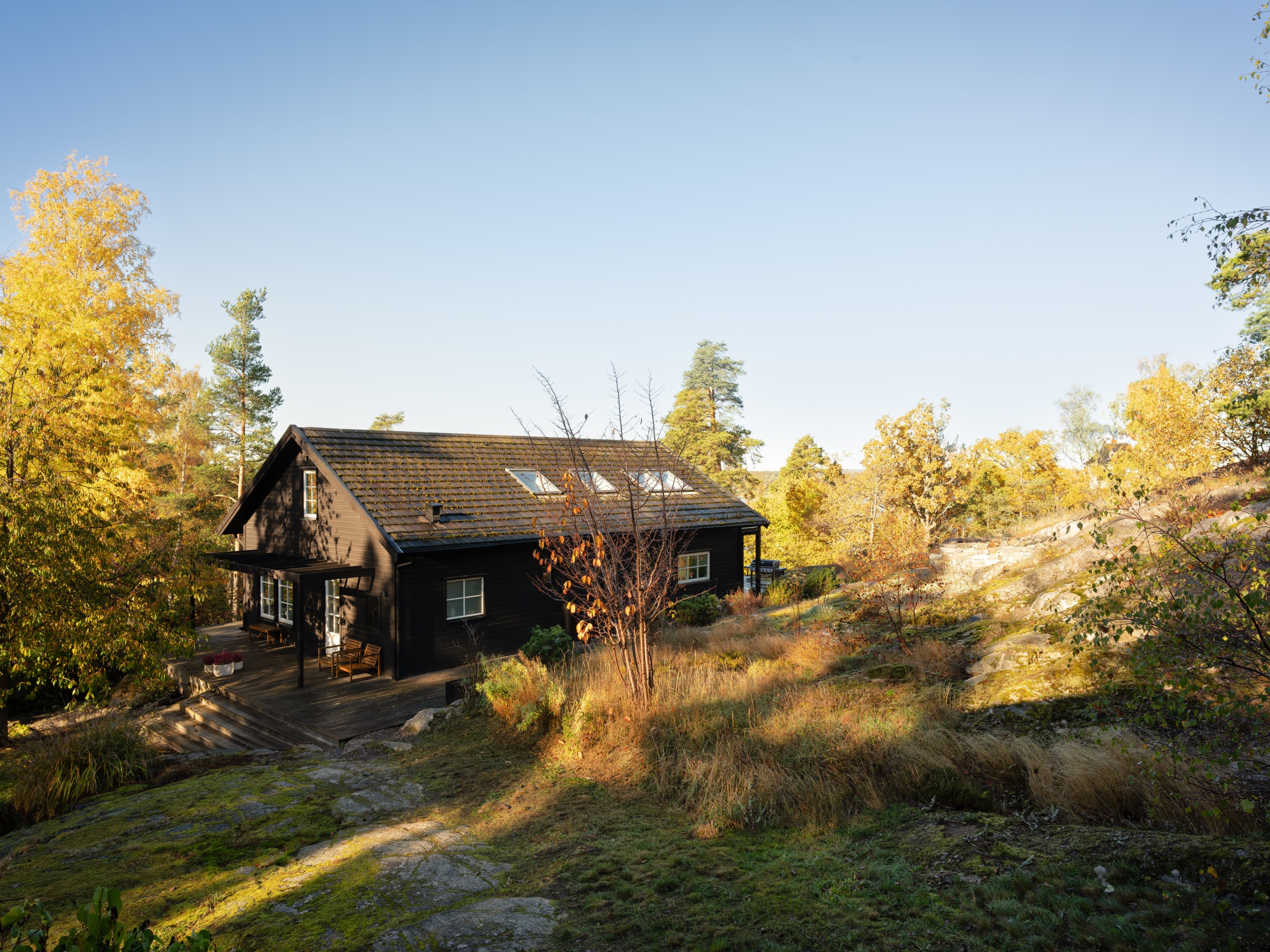 Bostadsbild från Grävlingsbergsvägen 18, Till salu i Kummelnäs, Nacka