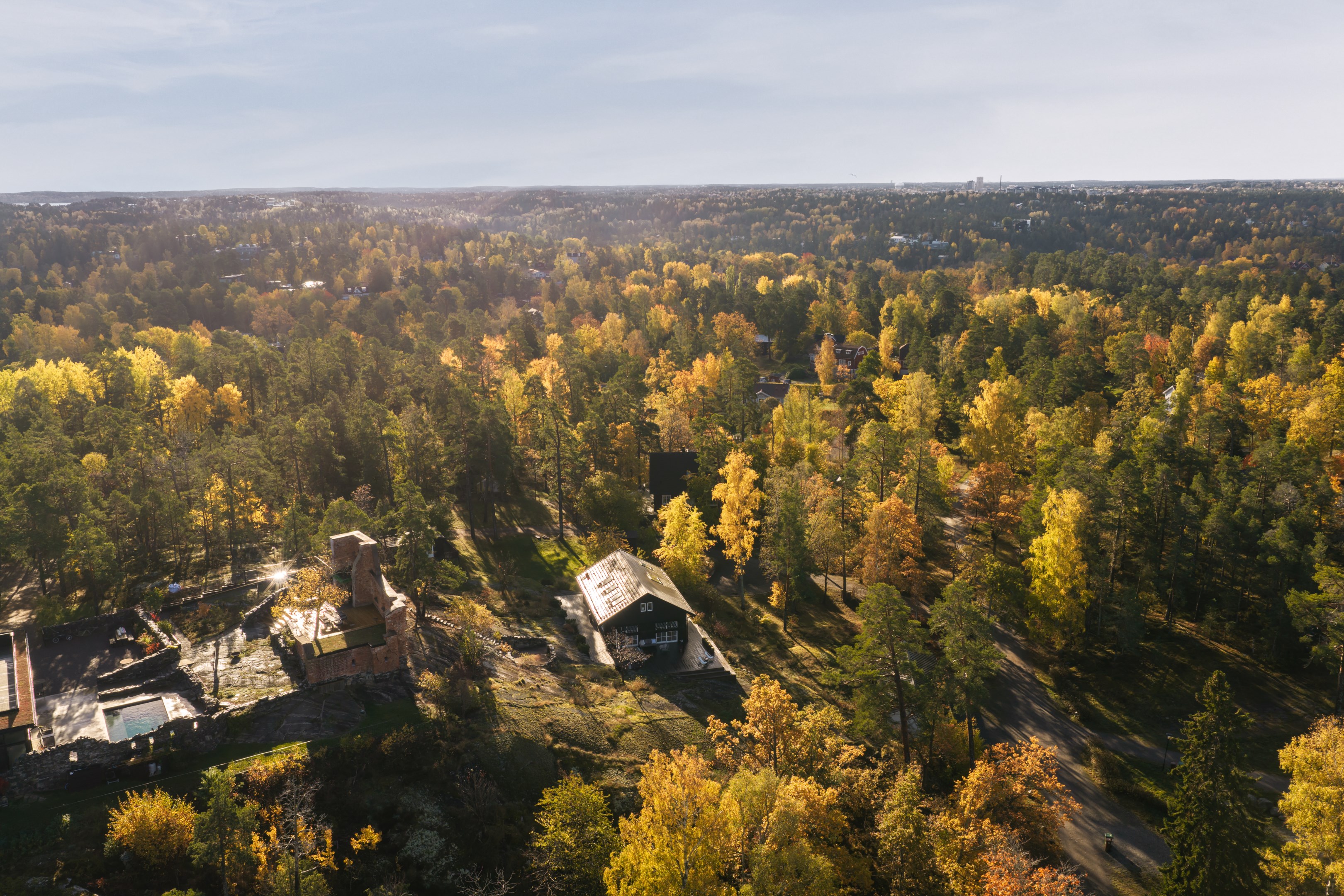 Bostadsbild från Grävlingsbergsvägen 18, Till salu i Kummelnäs, Nacka