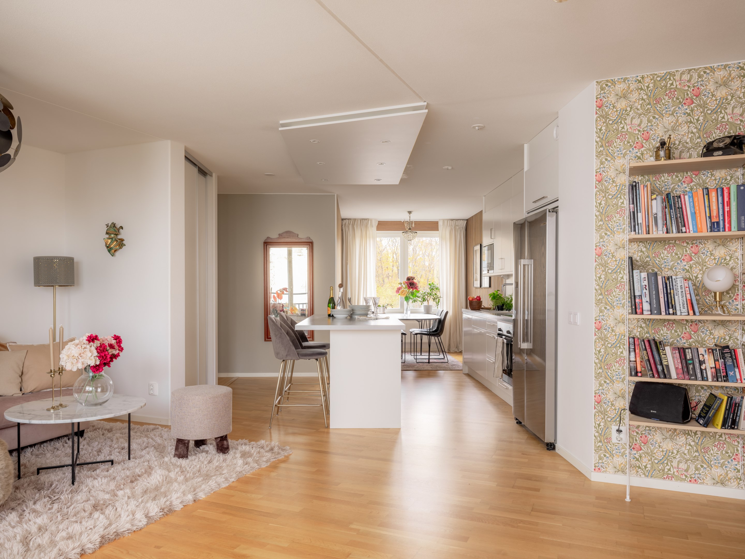 Bostadsbild från Sandalettgatan 7, Till salu i Älvsjöstaden, Stockholm