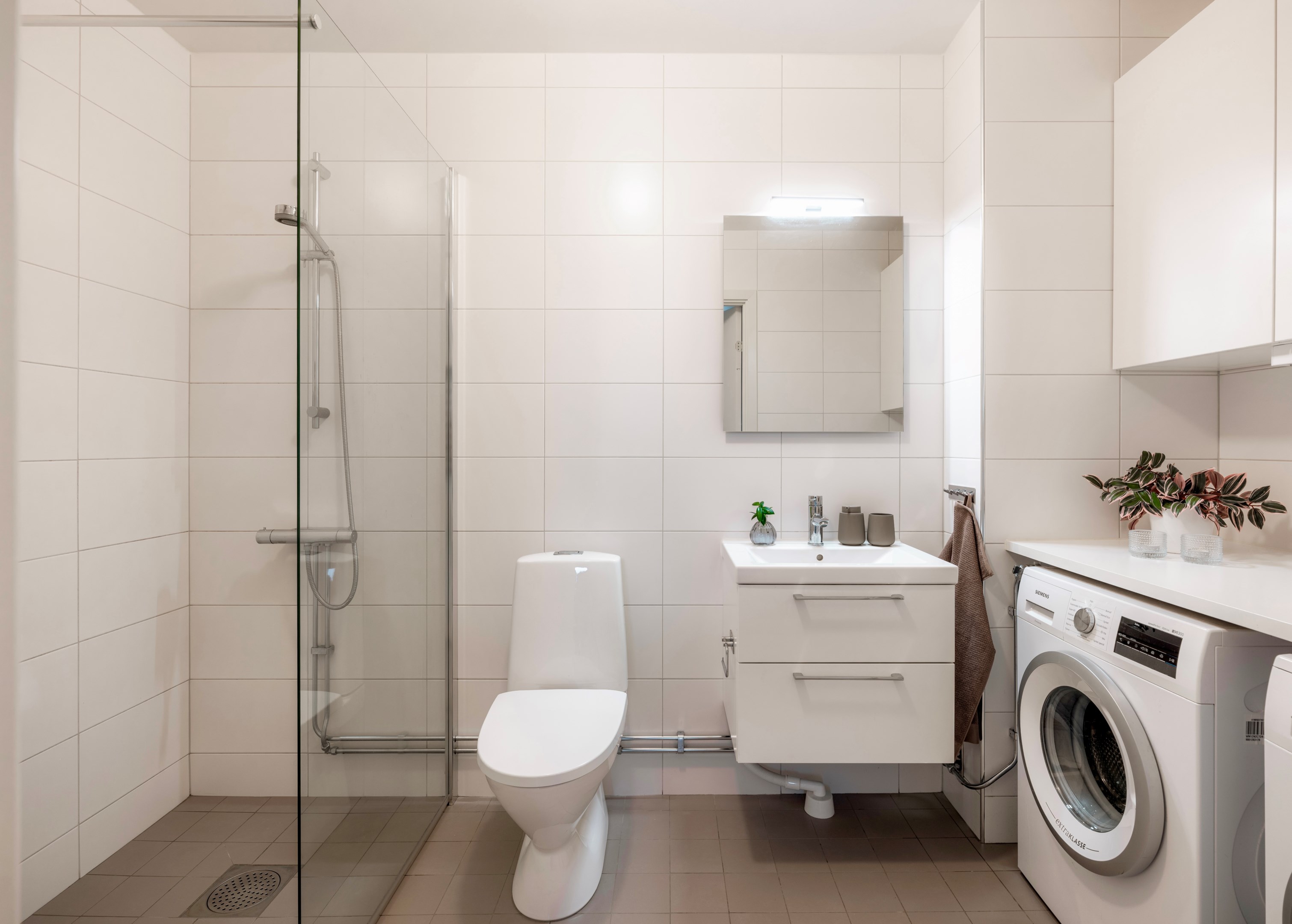 Bostadsbild från Sandalettgatan 7, Till salu i Älvsjöstaden, Stockholm