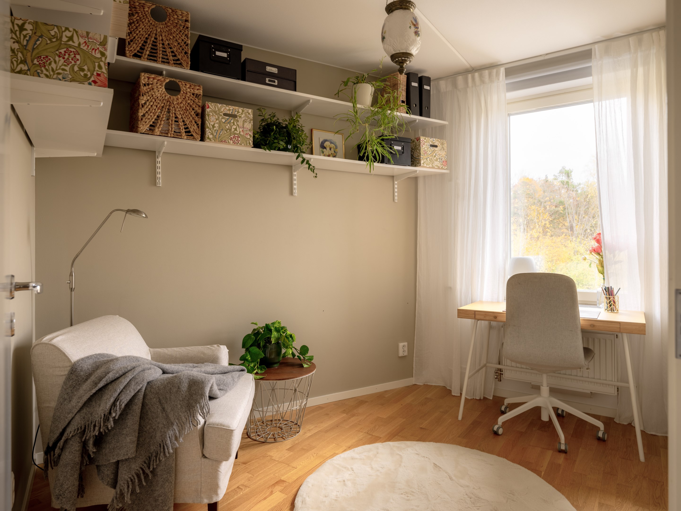 Bostadsbild från Sandalettgatan 7, Till salu i Älvsjöstaden, Stockholm