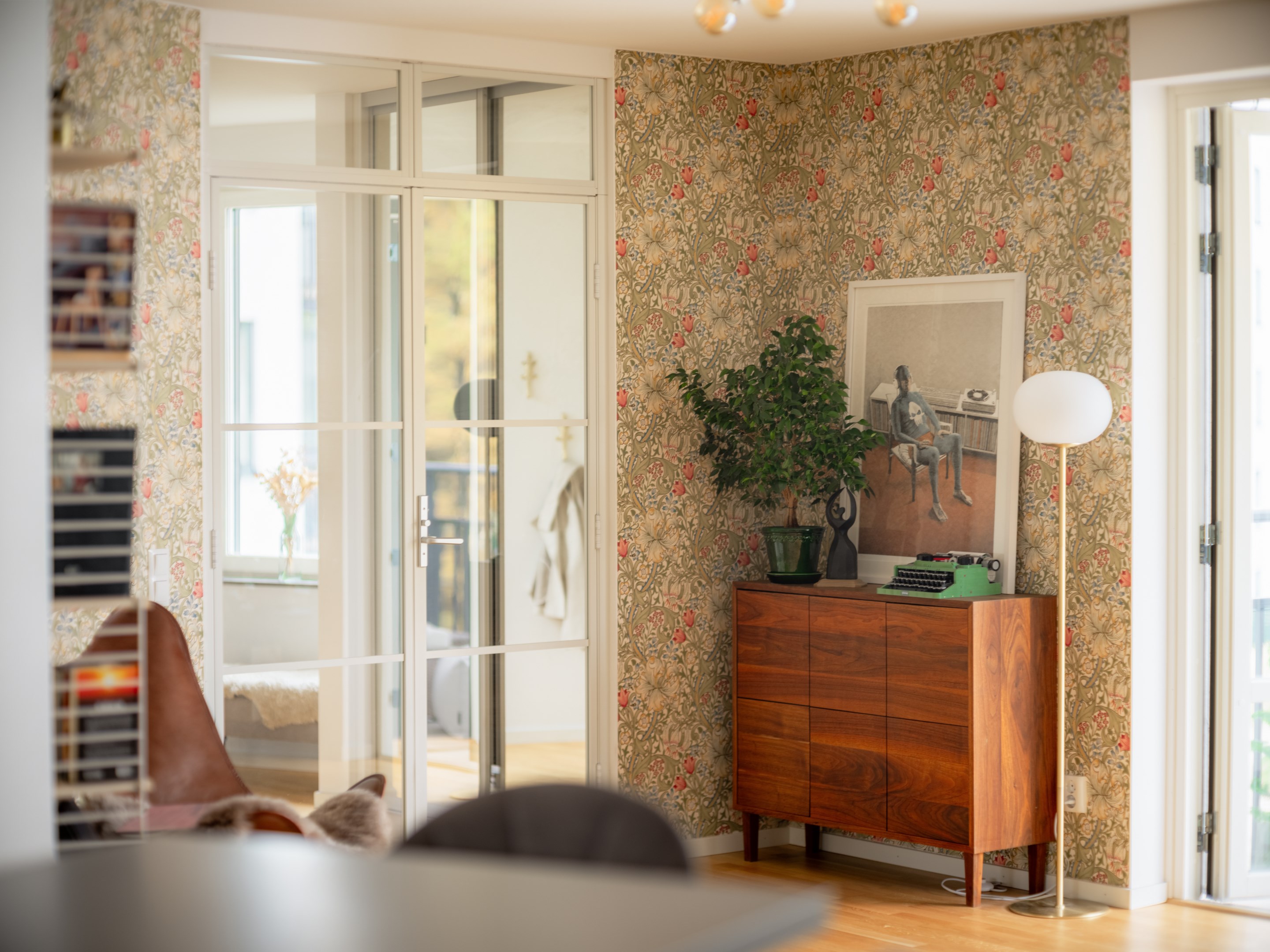 Bostadsbild från Sandalettgatan 7, Till salu i Älvsjöstaden, Stockholm
