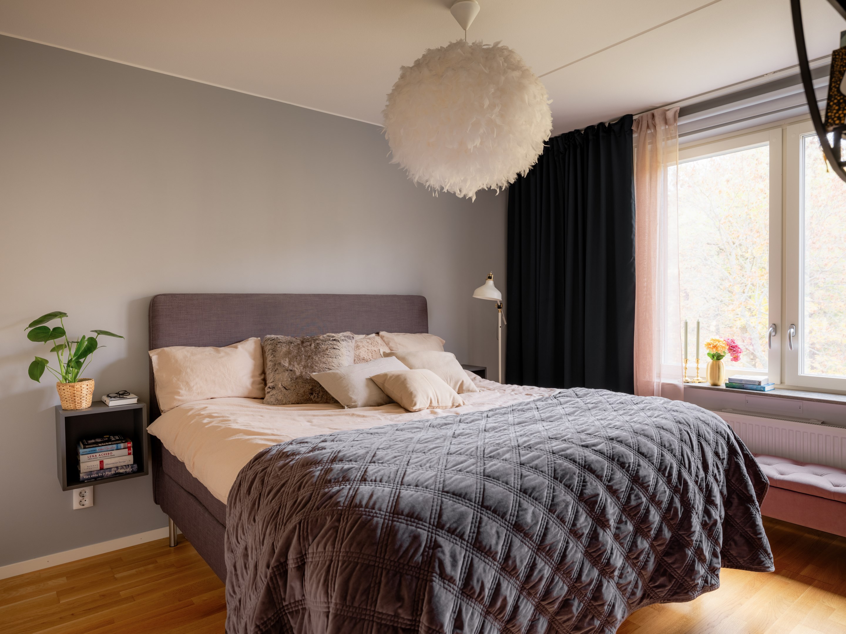 Bostadsbild från Sandalettgatan 7, Till salu i Älvsjöstaden, Stockholm