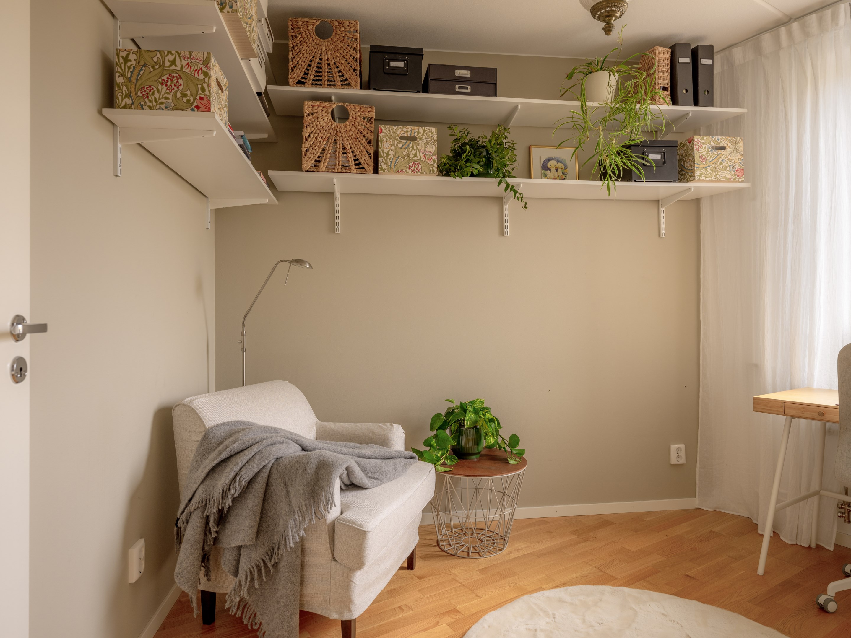 Bostadsbild från Sandalettgatan 7, Till salu i Älvsjöstaden, Stockholm
