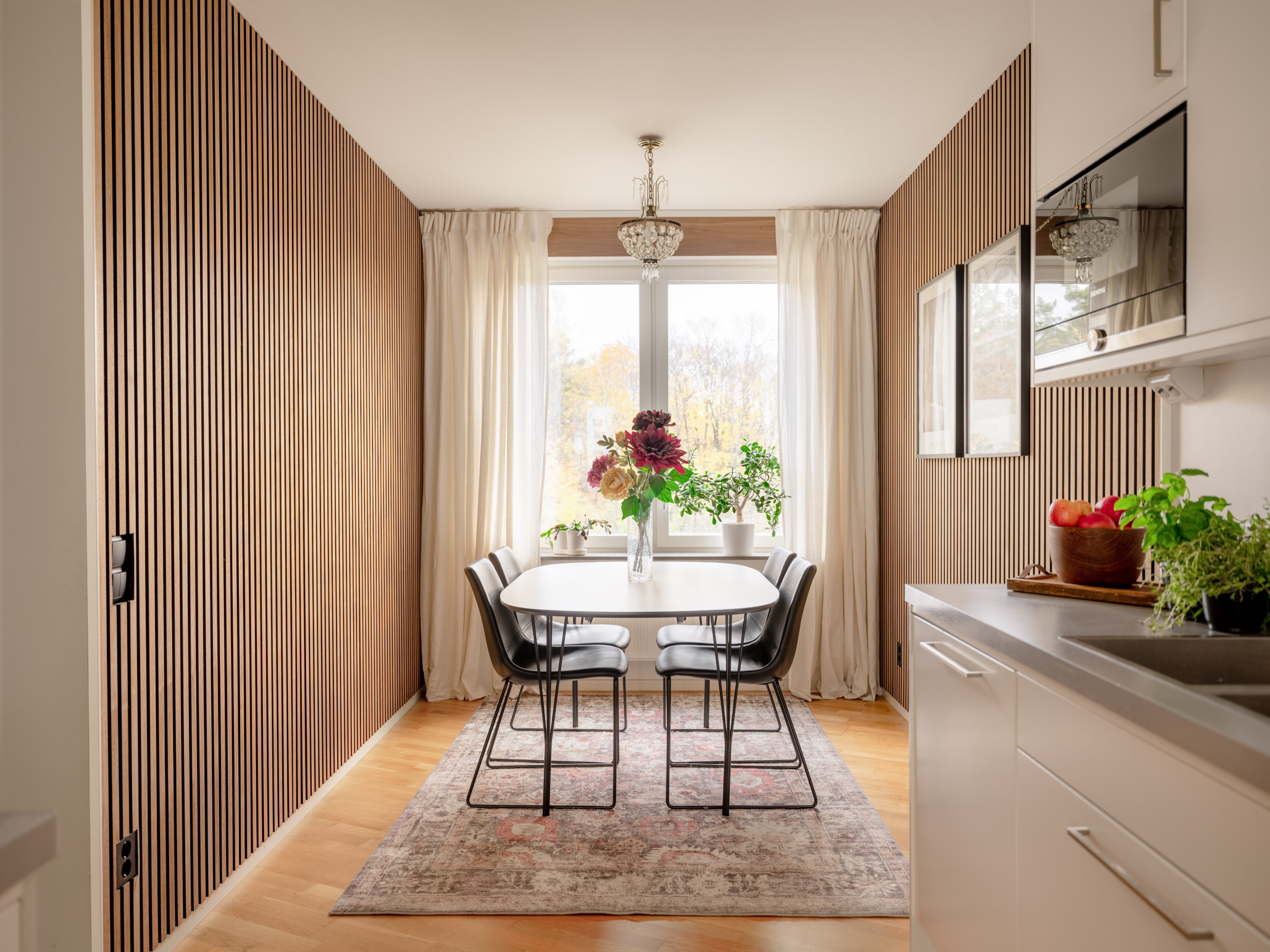 Bostadsbild från Sandalettgatan 7, Till salu i Älvsjöstaden, Stockholm