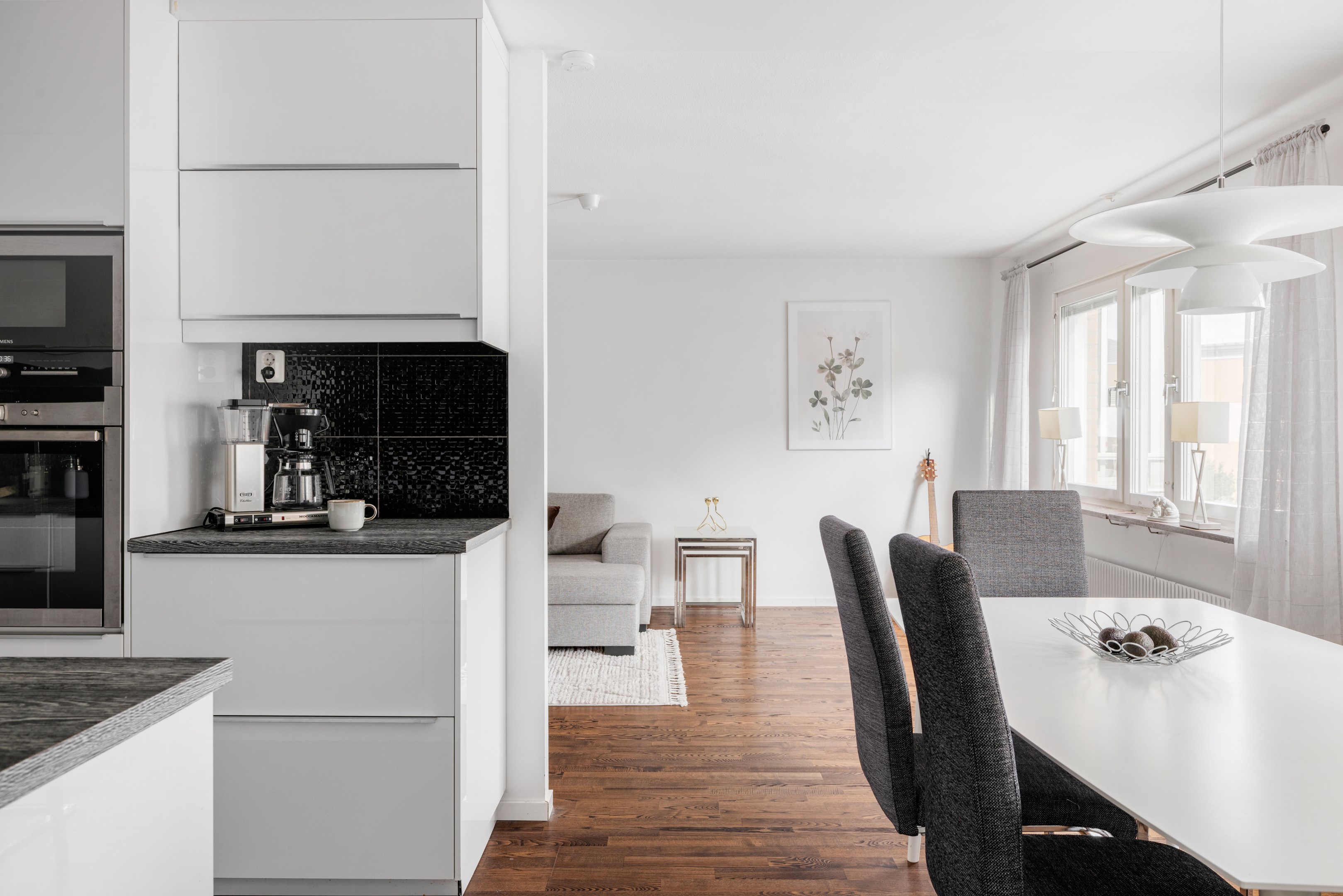Bostadsbild från Svartbäcksgatan 43 F, Till salu i Centrum, Uppsala
