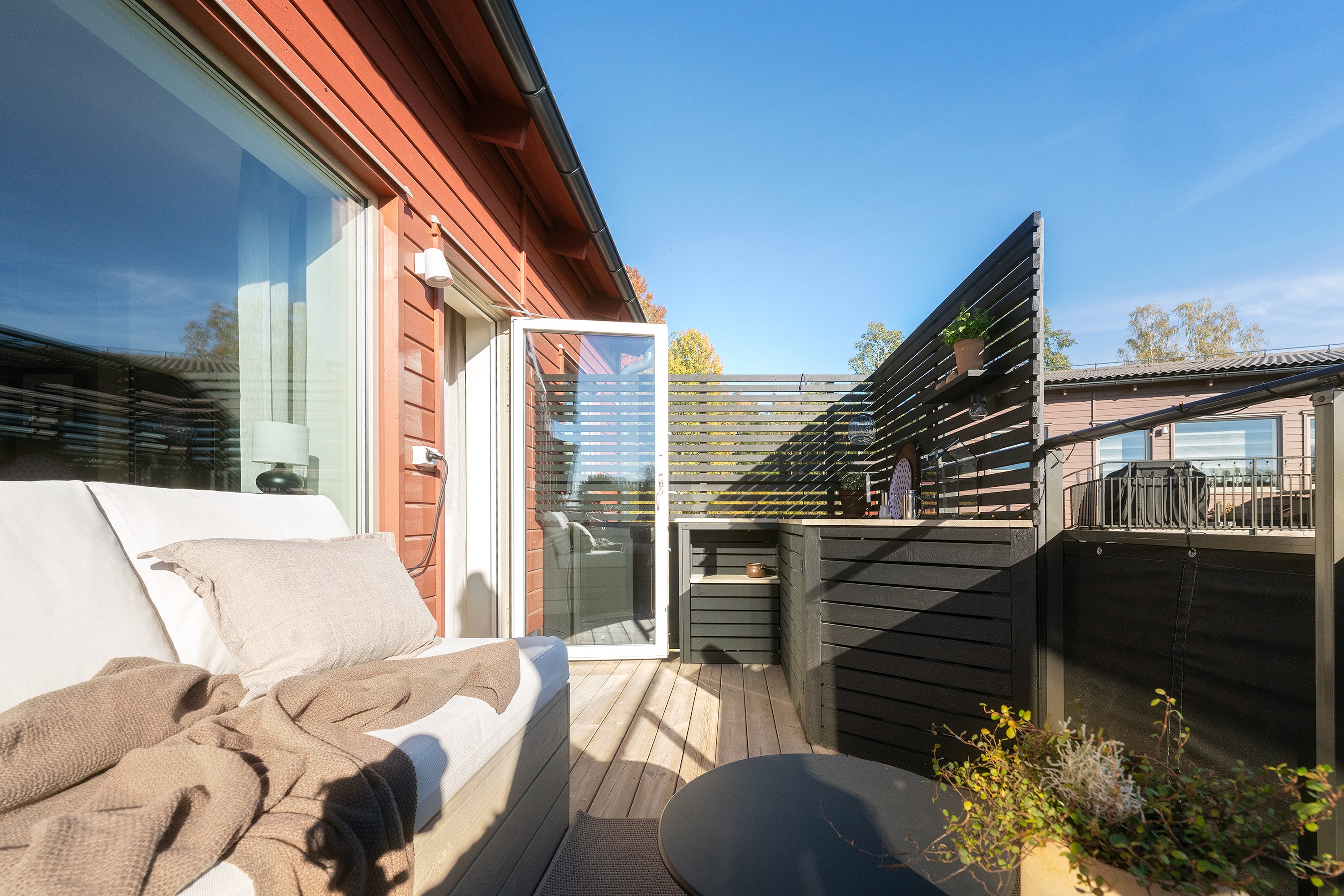 Bostadsbild från Vandrarvägen 27B, Kommande i Riksten, Botkyrka