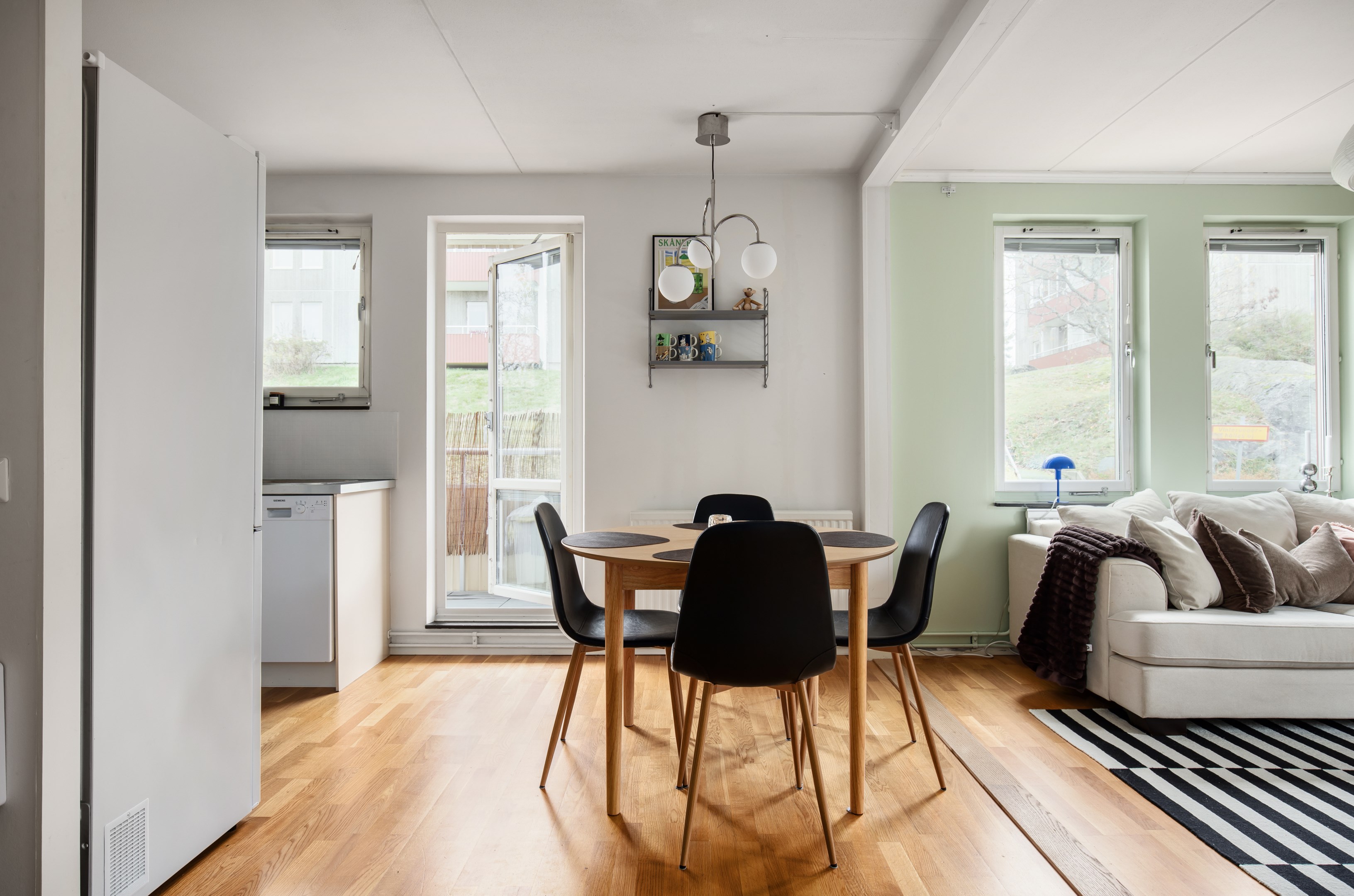 Bostadsbild från Ormingeringen 16C, Till salu i Västra Orminge, Nacka