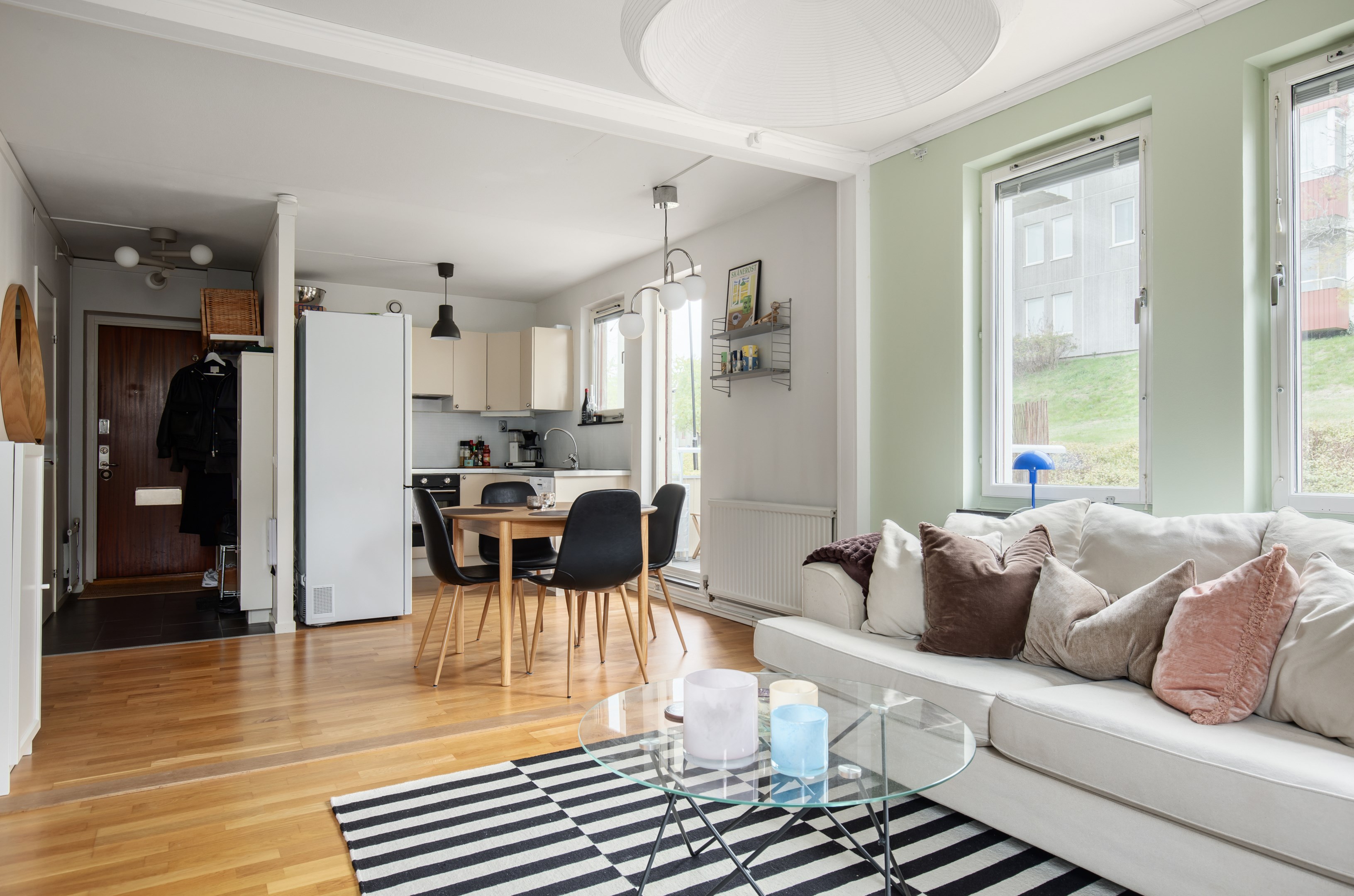 Bostadsbild från Ormingeringen 16C, Till salu i Västra Orminge, Nacka