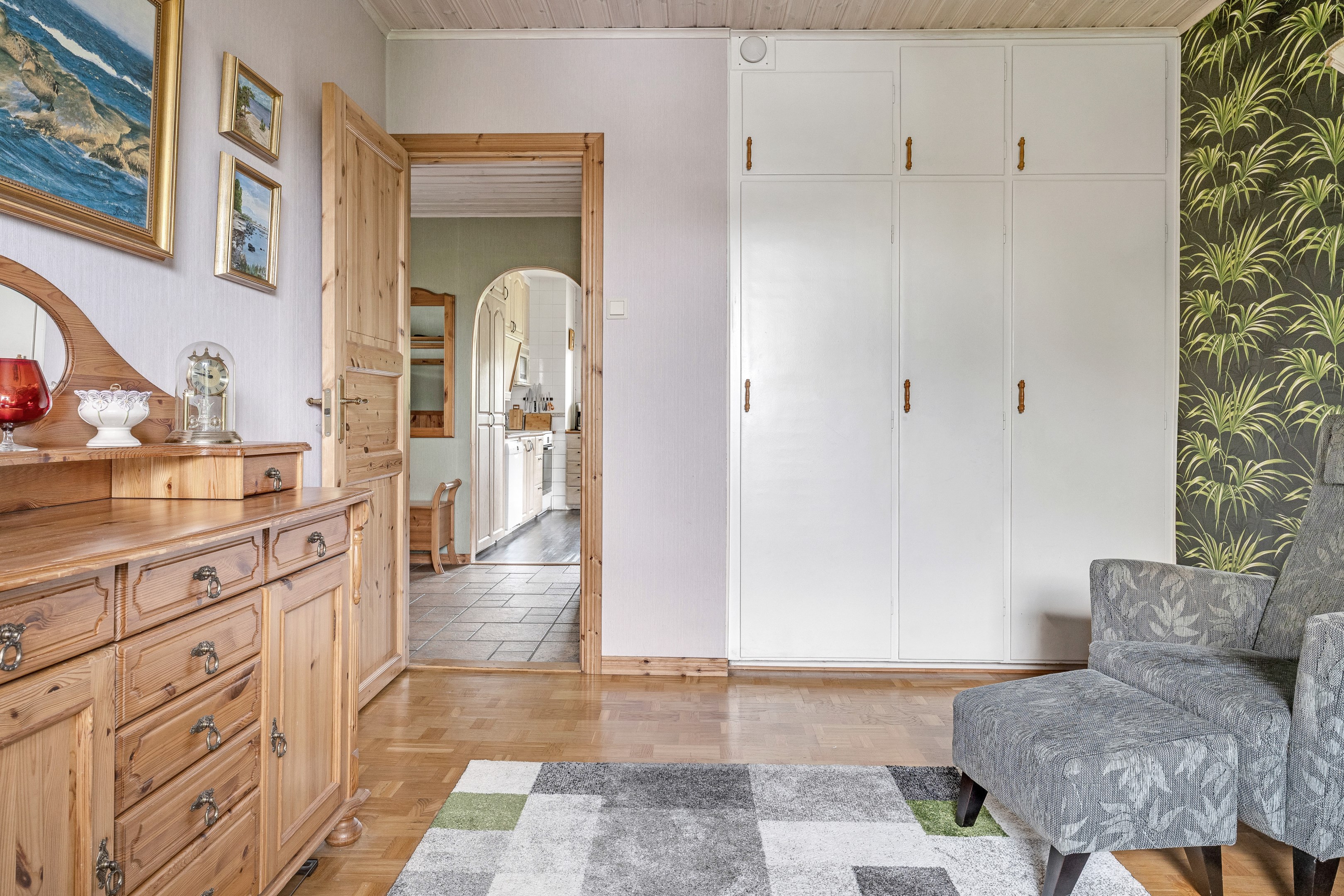 Bostadsbild från Navvägen 4, Till salu i Gunsta, Uppsala