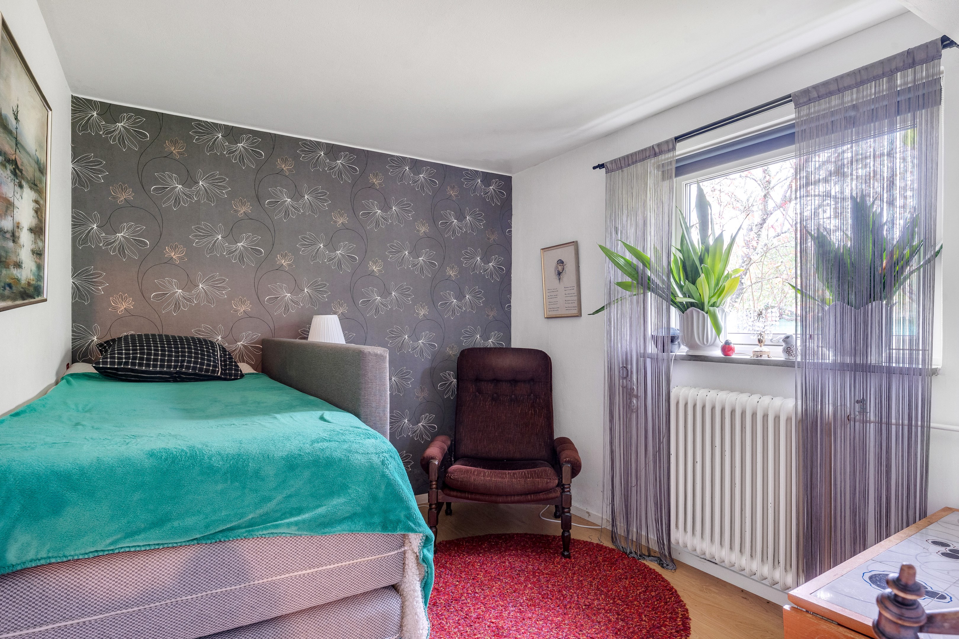 Bostadsbild från Navvägen 4, Till salu i Gunsta, Uppsala