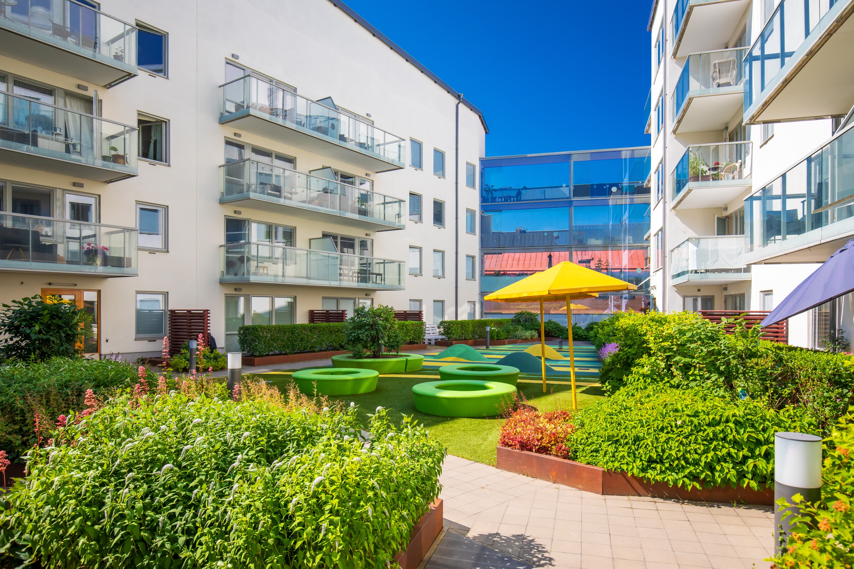 Bostadsbild från Älvsjö stationsgata 14, Till salu i Älvsjö, Stockholm