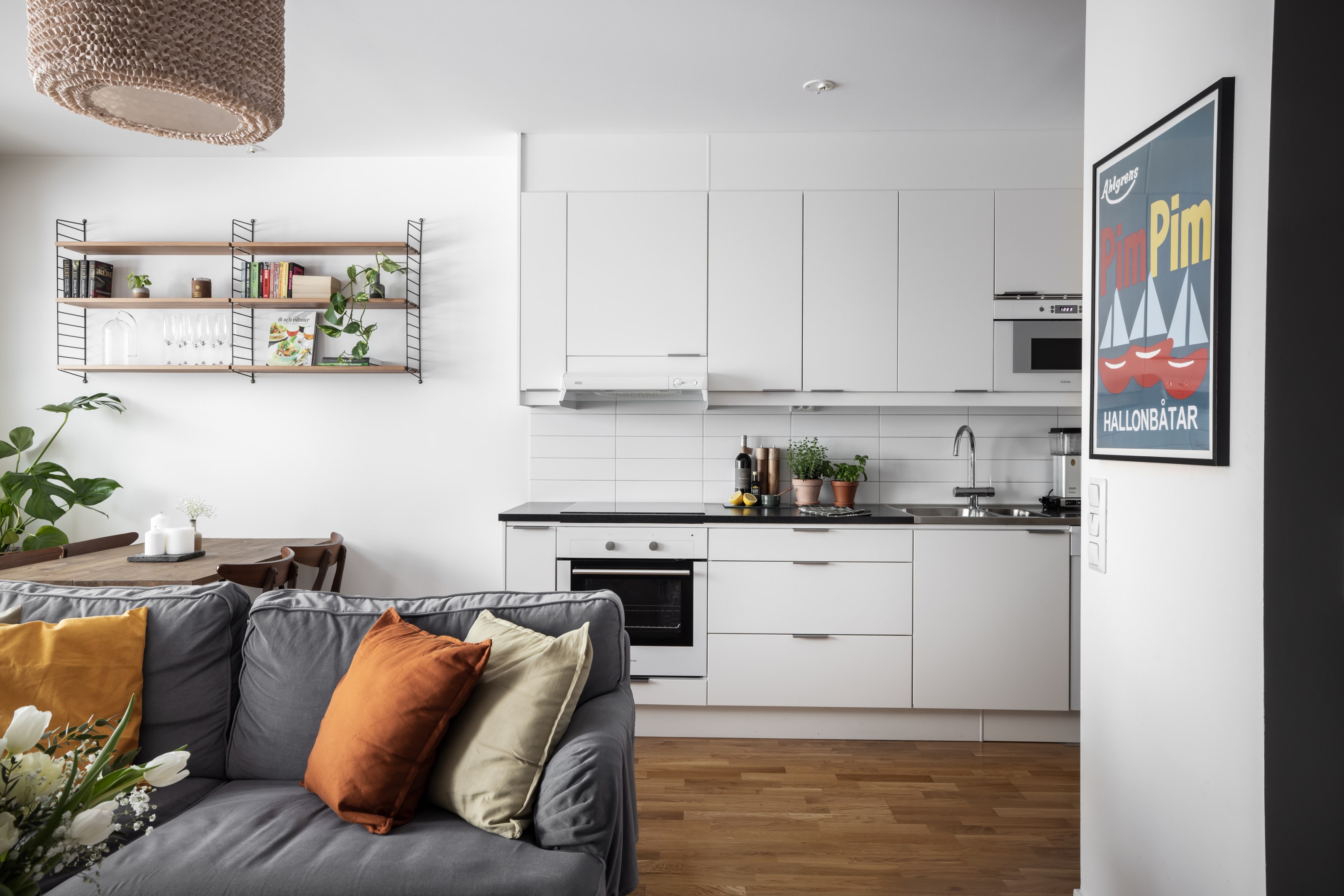 Bostadsbild från Älvsjö stationsgata 14, Till salu i Älvsjö, Stockholm