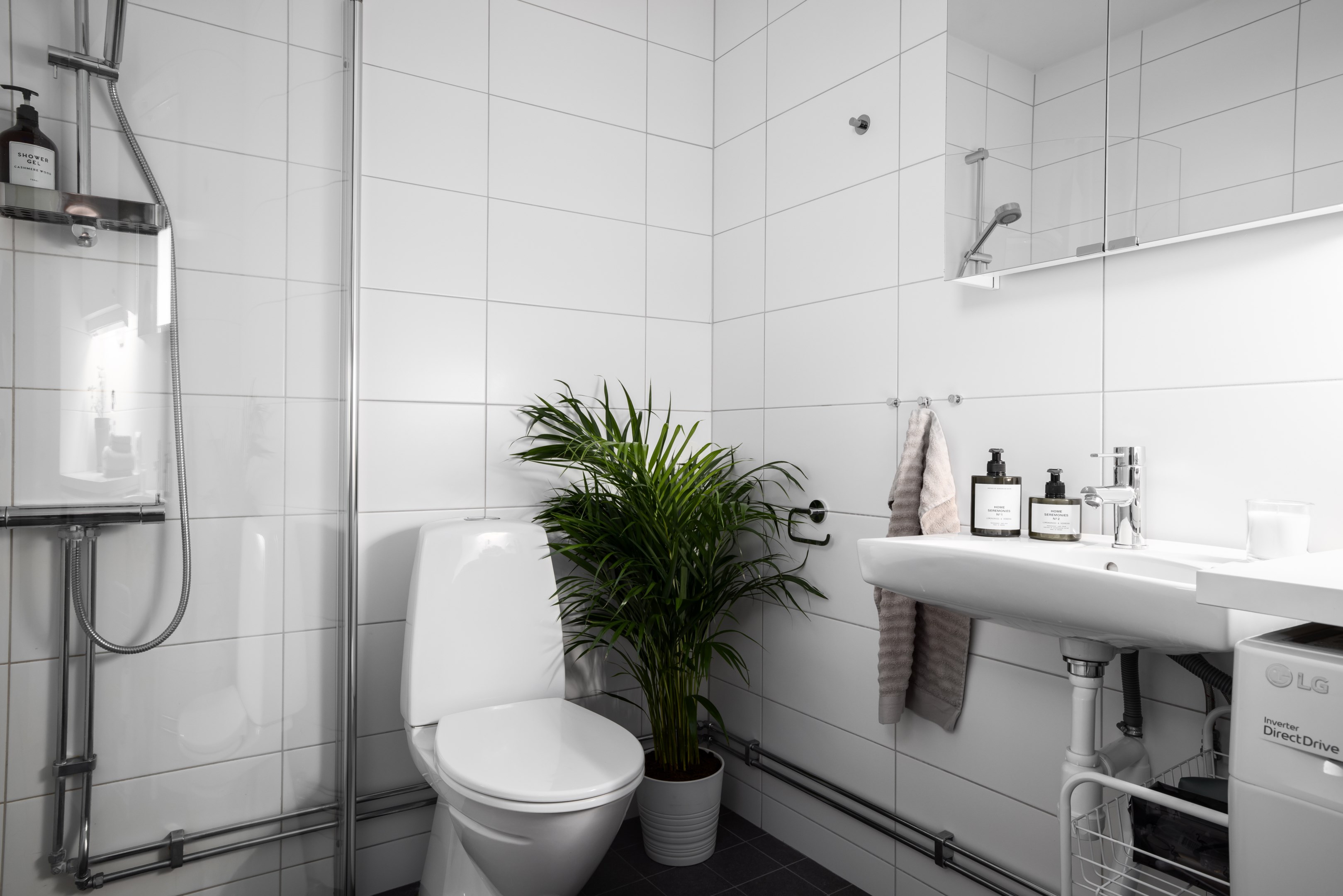 Bostadsbild från Älvsjö stationsgata 14, Till salu i Älvsjö, Stockholm