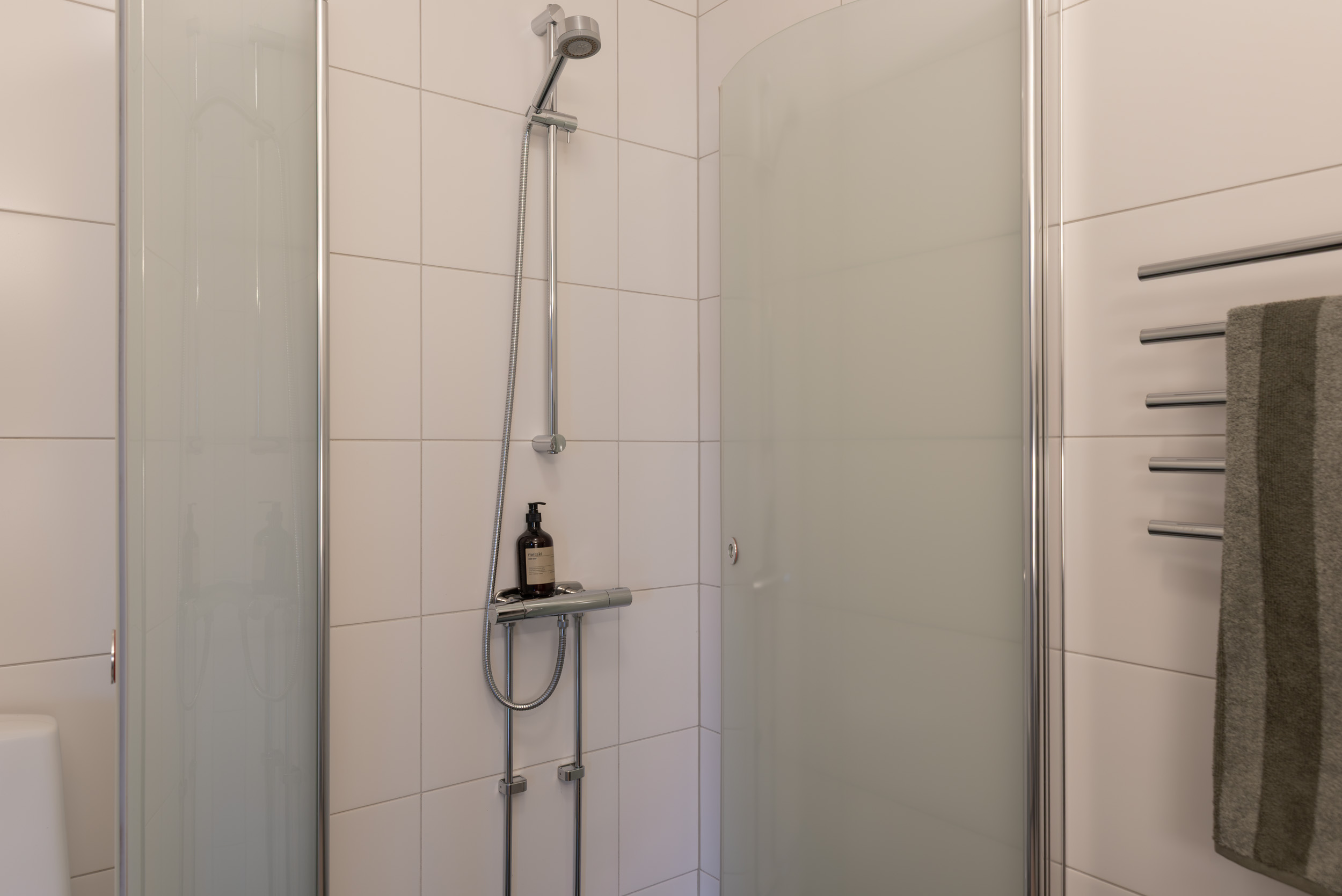 Bostadsbild från Öster Mälarstrands allé 130, Till salu i Öster Mälarstrand, Västerås