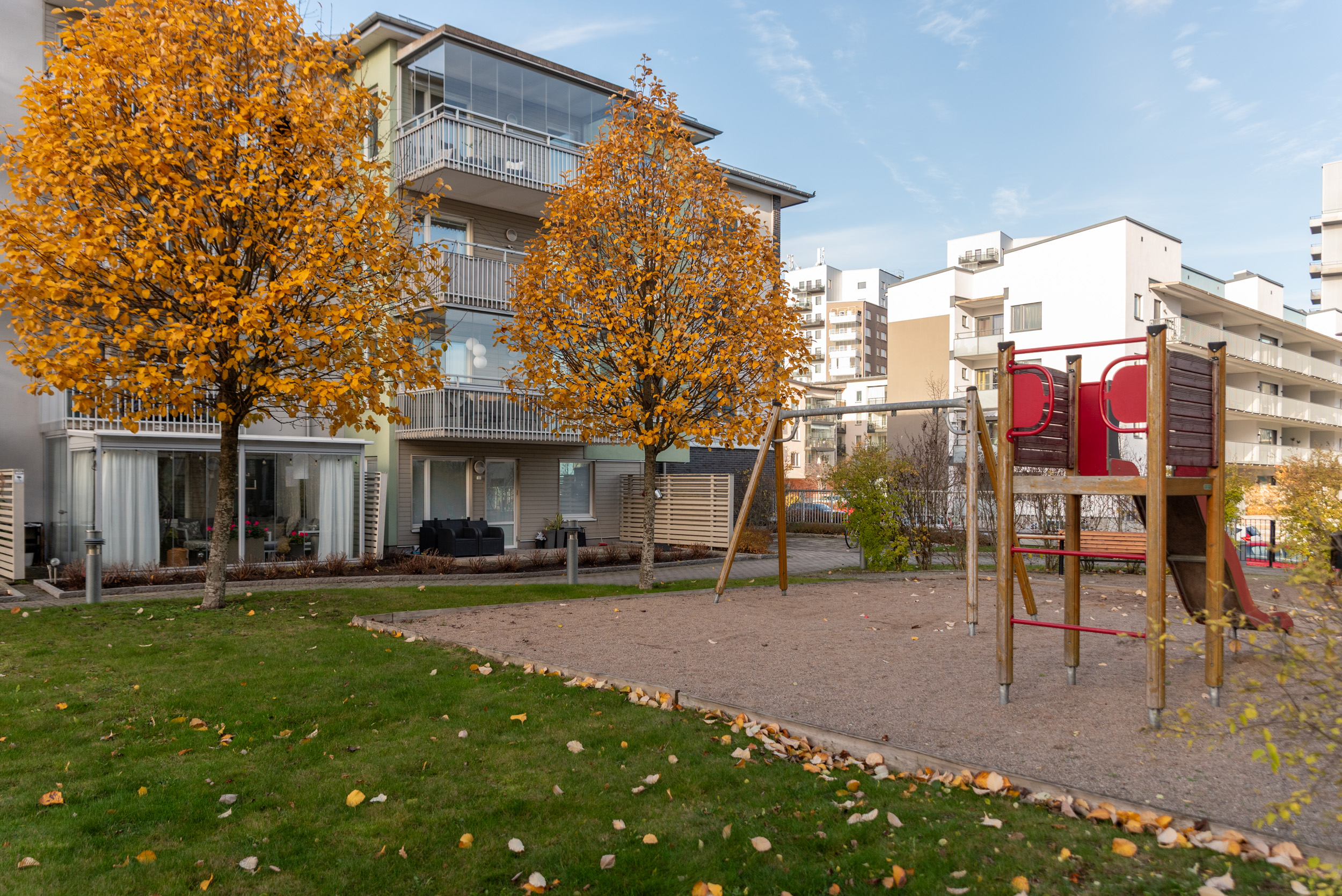 Bostadsbild från Öster Mälarstrands allé 130, Till salu i Öster Mälarstrand, Västerås