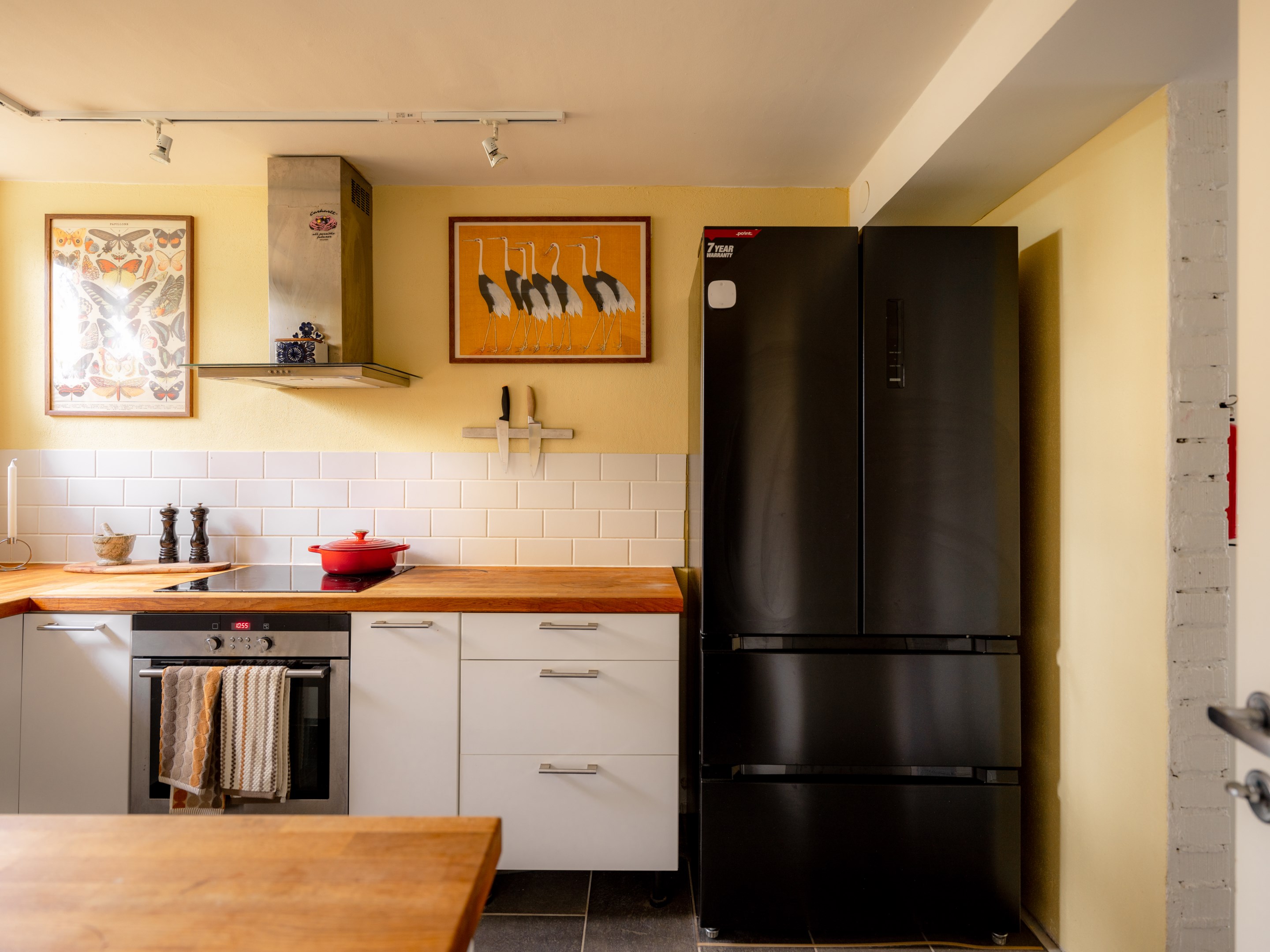 Bostadsbild från Bäckvägen 92A, Till salu i Midsommarkransen, Stockholm