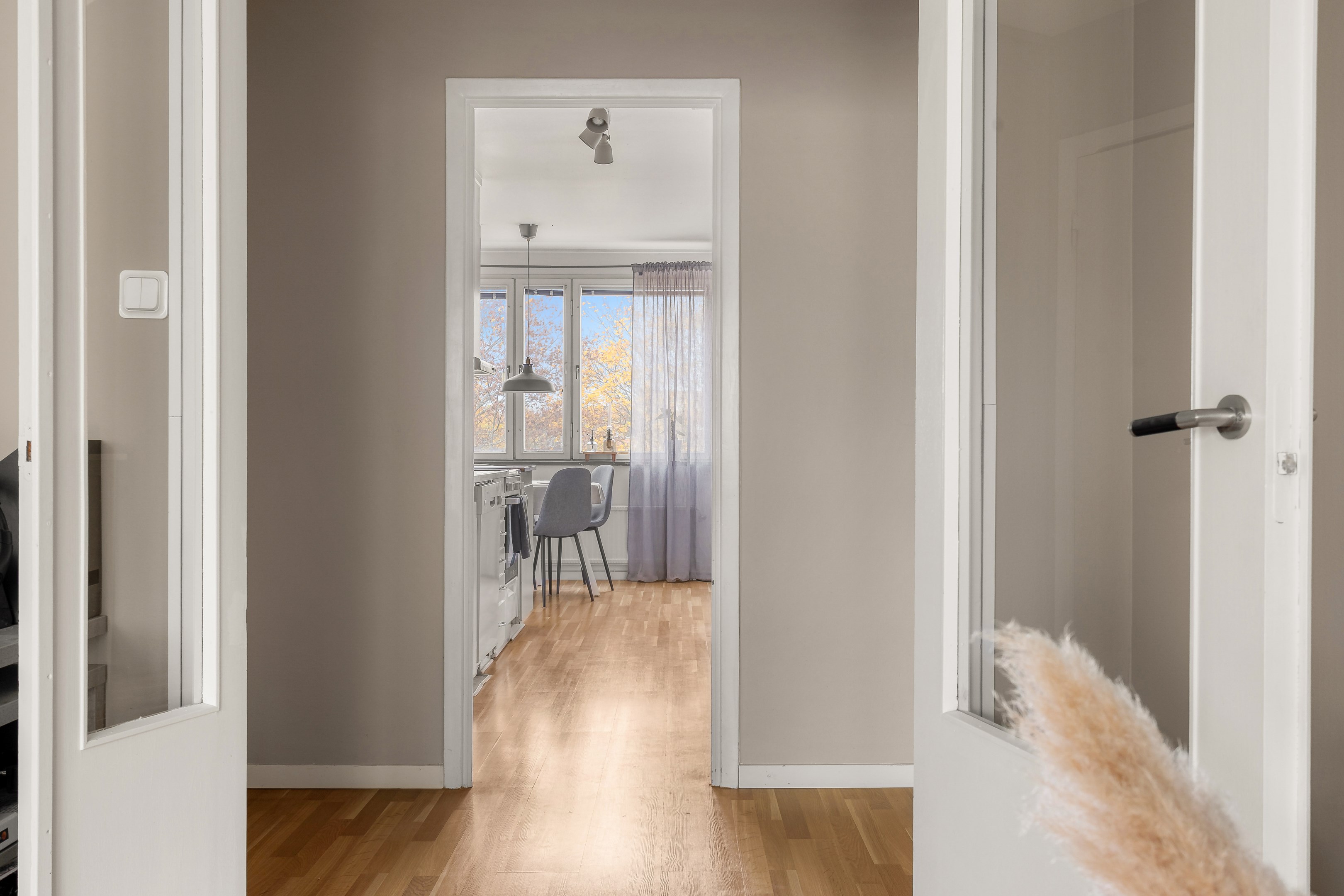 Bostadsbild från Logdansvägen 46, Till salu i Sundbyberg - Ör, Sundbyberg